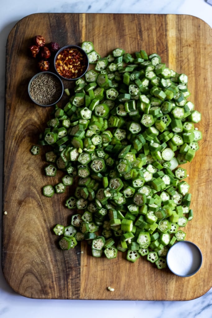 sliced bhindi