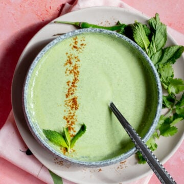 Yogurt Mint Chutney or Pudina ka Raita
