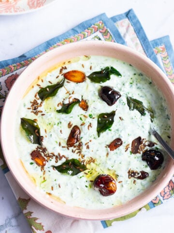 top down palak raita
